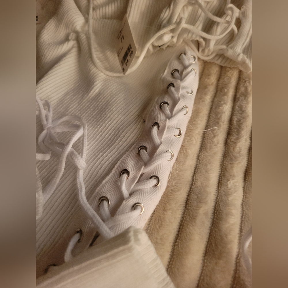 White Lace-Up Ribbed Set S/M - Picture 3 of 8